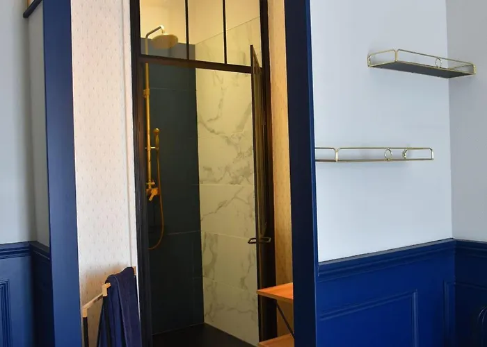 L'insolite Bed & Breakfast Gorges (Pays de la Loire)